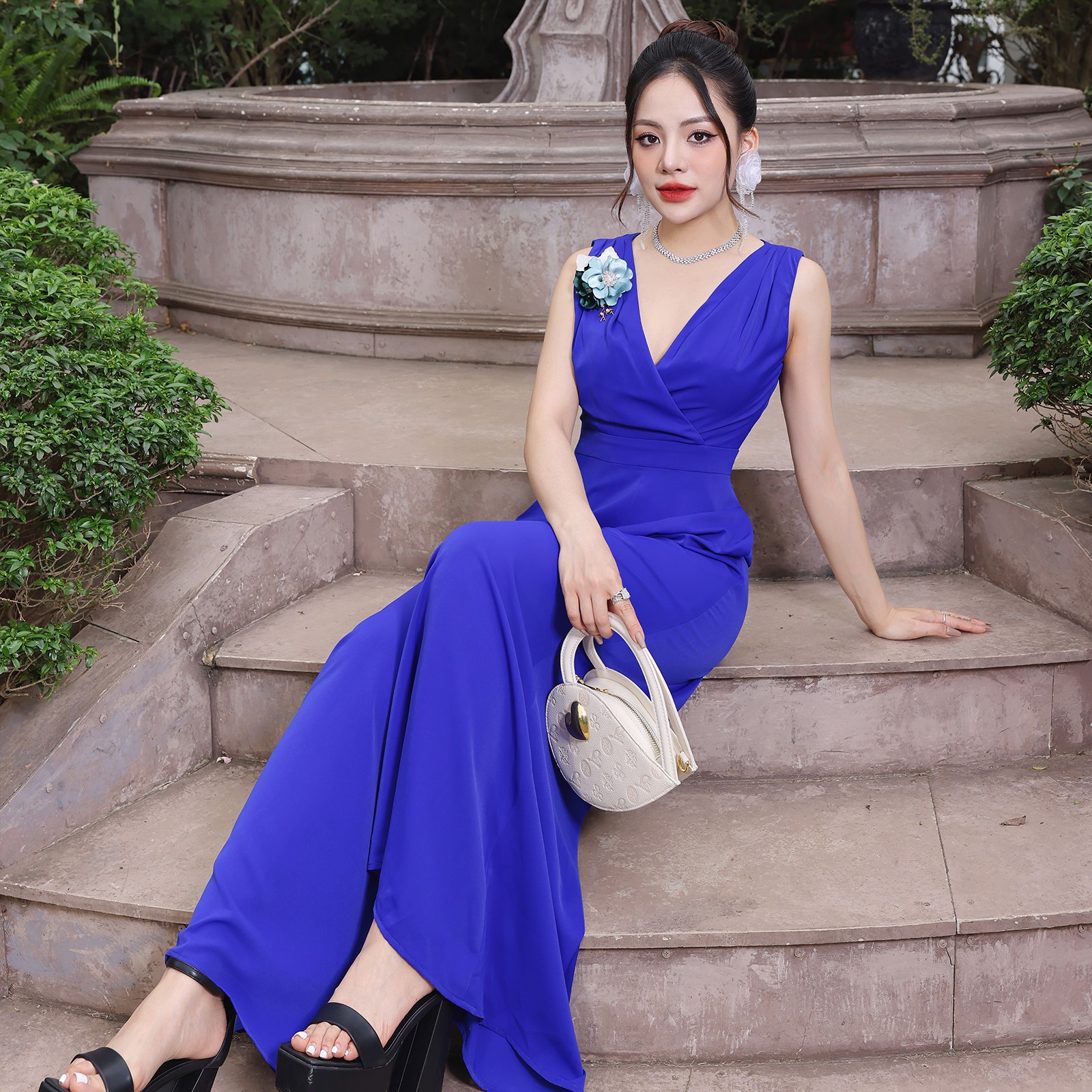 Jumpsuit sang trọng